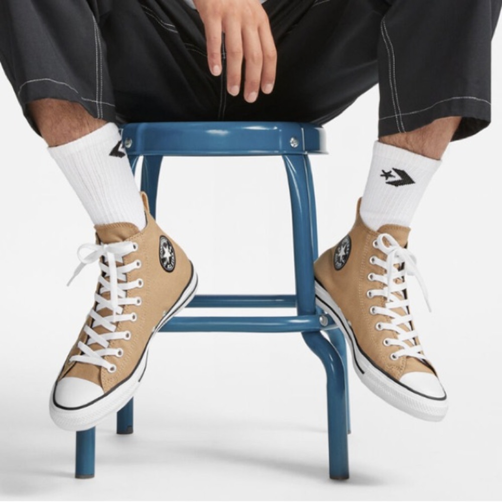 Converse Chuck Taylor All Star Hi - Tan Canvas Men's Sneakers size 10